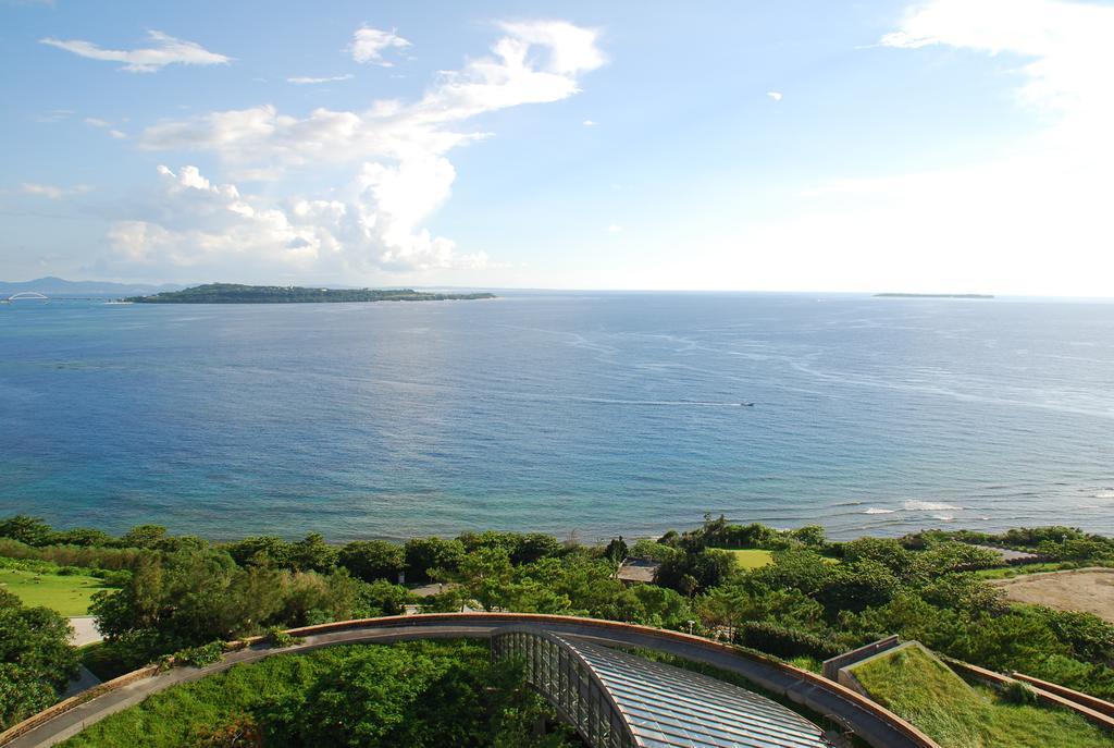 Yukurinaresort Okinawa Garden House Мотобу Екстер'єр фото